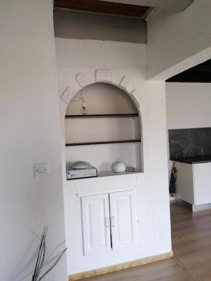 Appartement Meuble A Villeneuve Les Maguelone Экстерьер фото