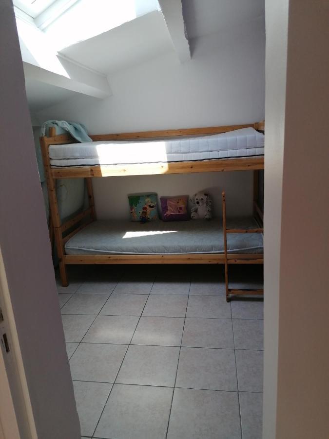 Appartement Meuble A Villeneuve Les Maguelone Экстерьер фото