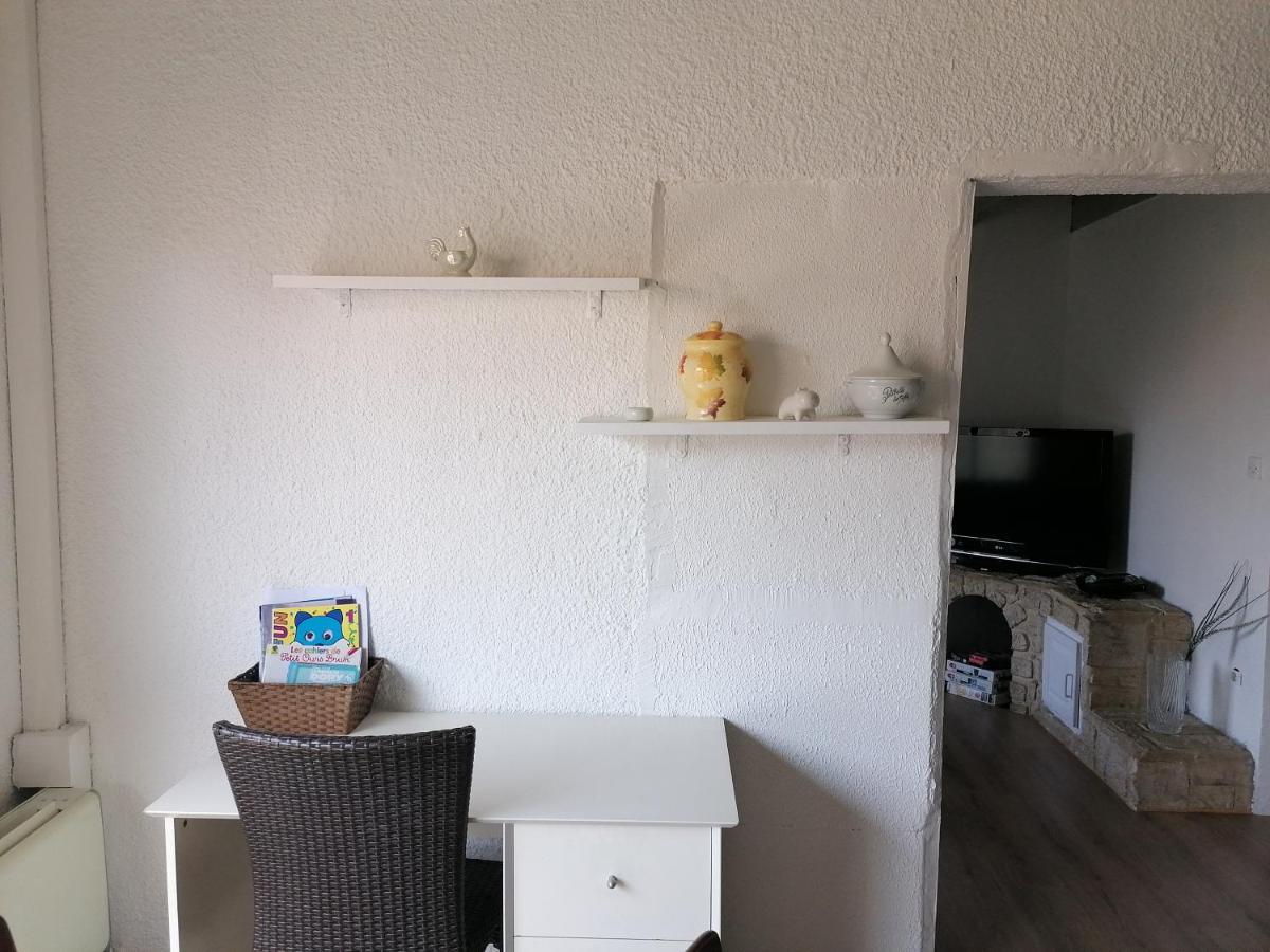 Appartement Meuble A Villeneuve Les Maguelone Экстерьер фото