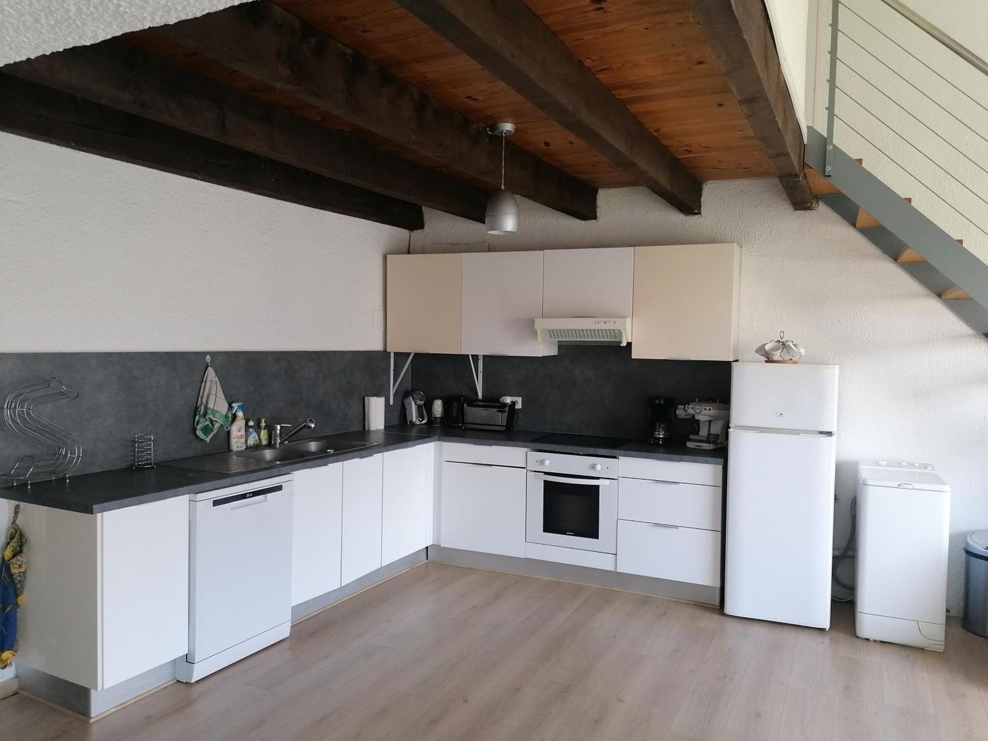 Appartement Meuble A Villeneuve Les Maguelone Экстерьер фото