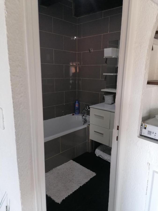Appartement Meuble A Villeneuve Les Maguelone Экстерьер фото